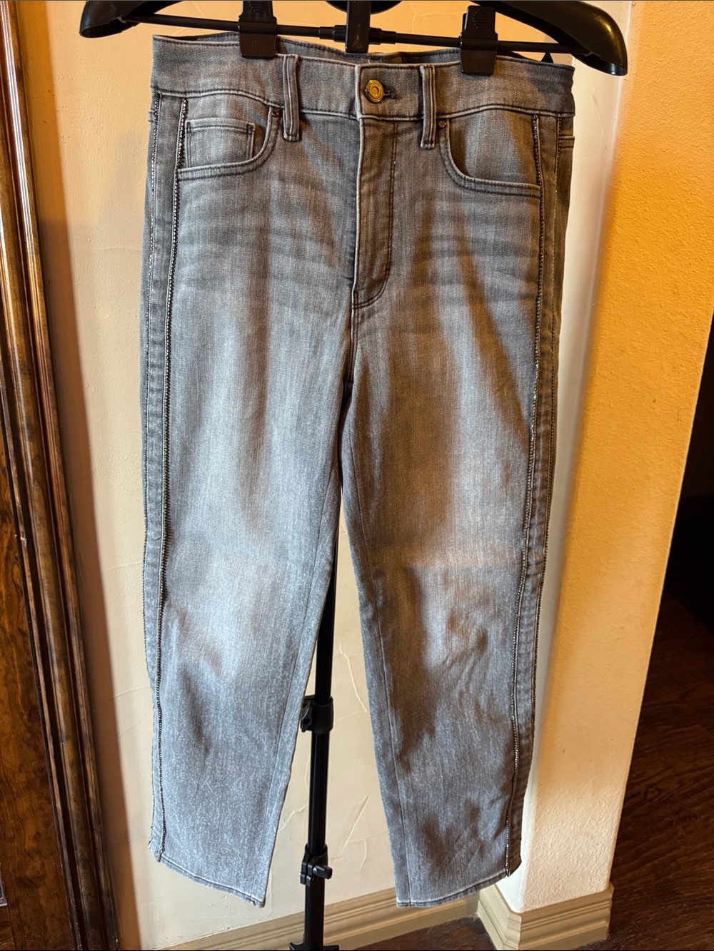 White House Black Market Women's Skinny Jeans in Washed Gray